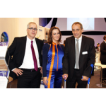 Daniel Bonk (Bonk Consulting, rechts) und Andreas Ke&szlig;ler (Ke&szlig;ler Consulting) in charmanter Begleitung.